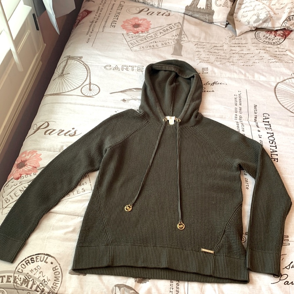 Michael Kors Sweater With Hat NWT